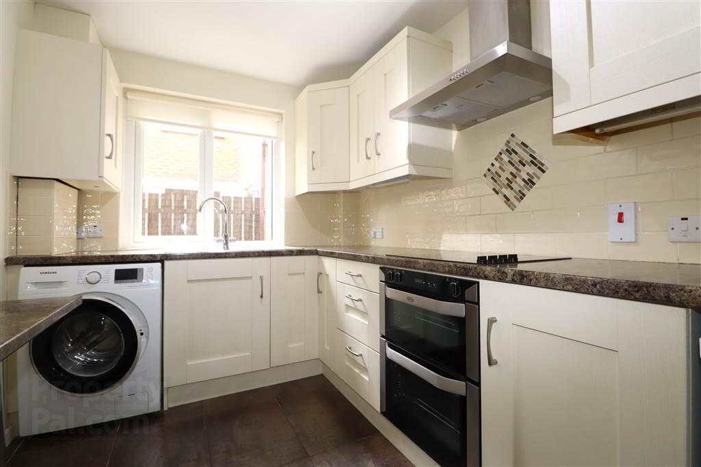 25 Garvey Court 4 of 13