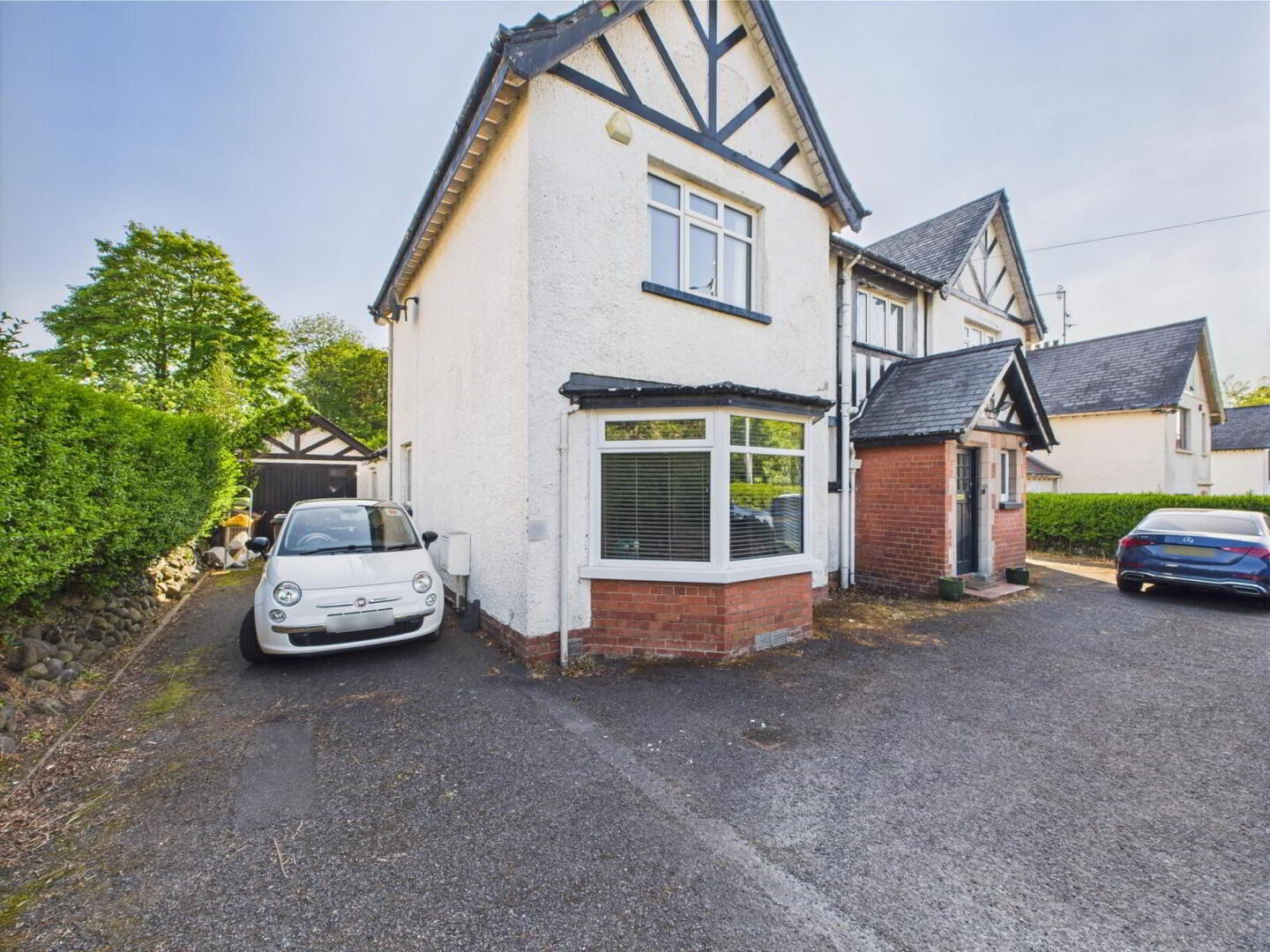 property description image