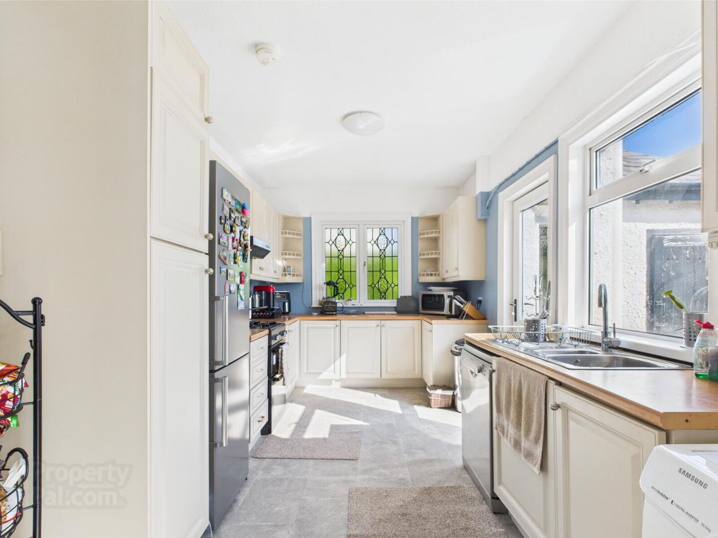 57 Balmoral Avenue 12 of 32