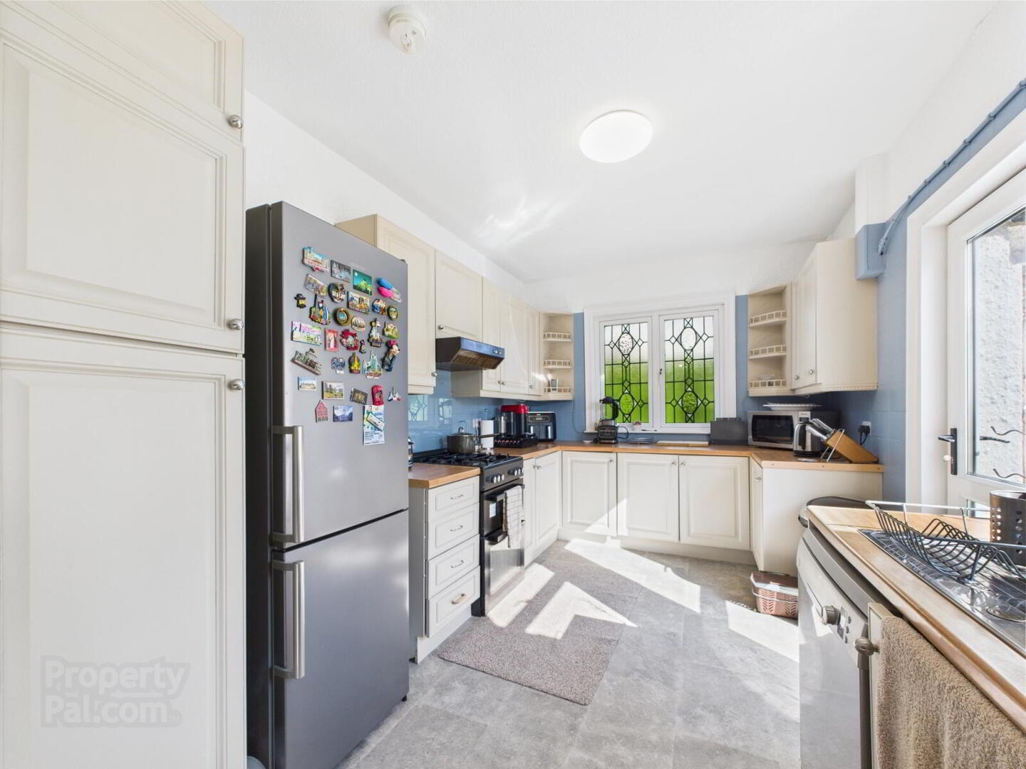 57 Balmoral Avenue 14 of 32