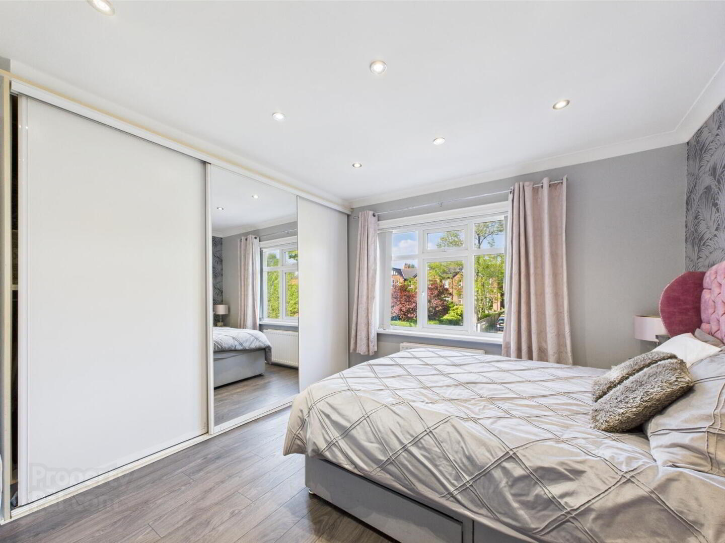 57 Balmoral Avenue 25 of 32
