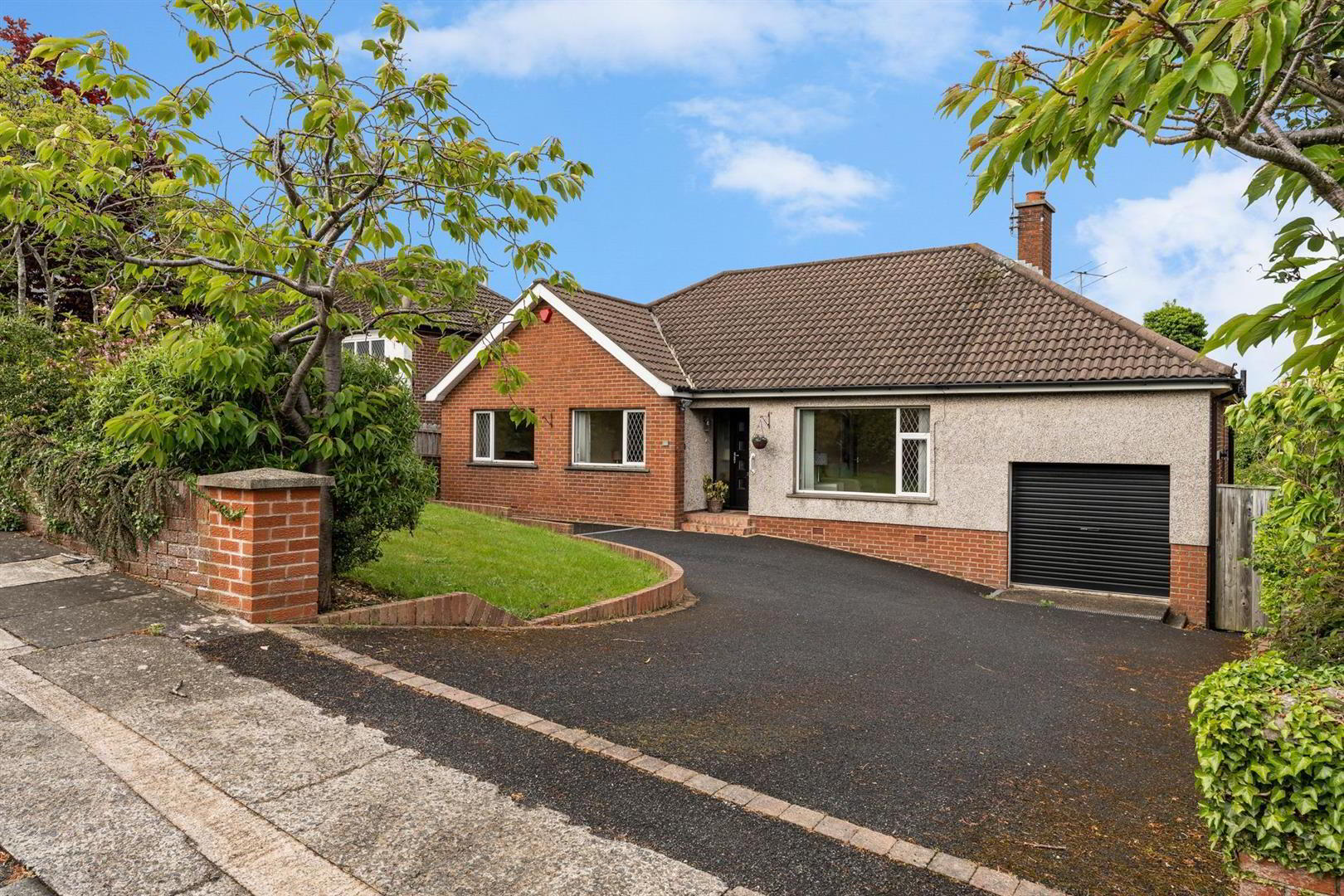 13 Grange Avenue 1 of 26