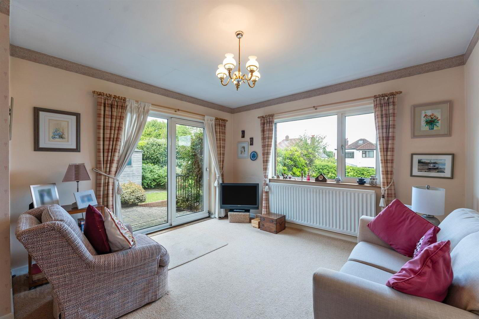 13 Grange Avenue 8 of 26