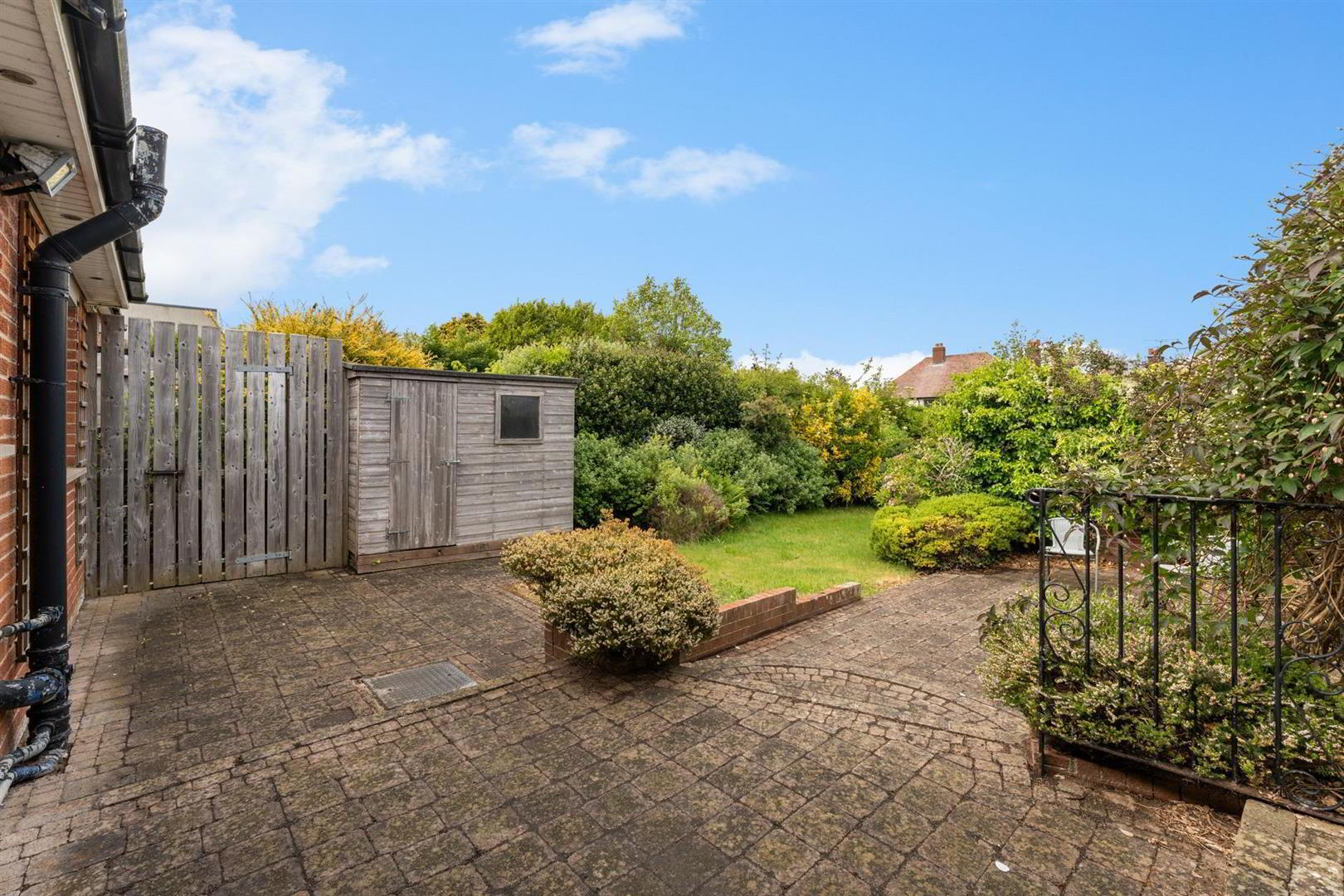 13 Grange Avenue 25 of 26