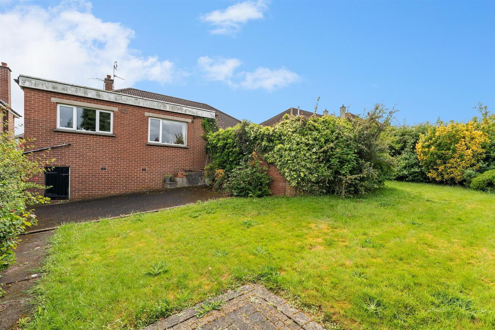 13 Grange Avenue 21 of 26