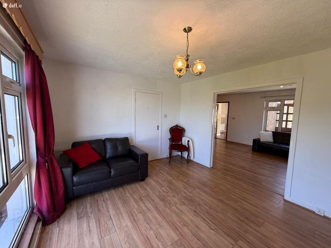 11 Woodview 6 of 26