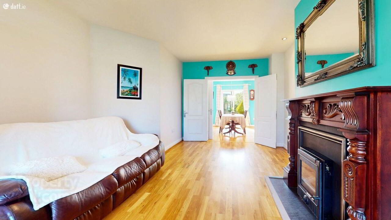 29 Boroimhe Aspen 4 of 22