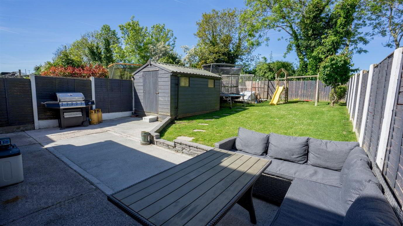 58 Rivervale Crescent 22 of 25
