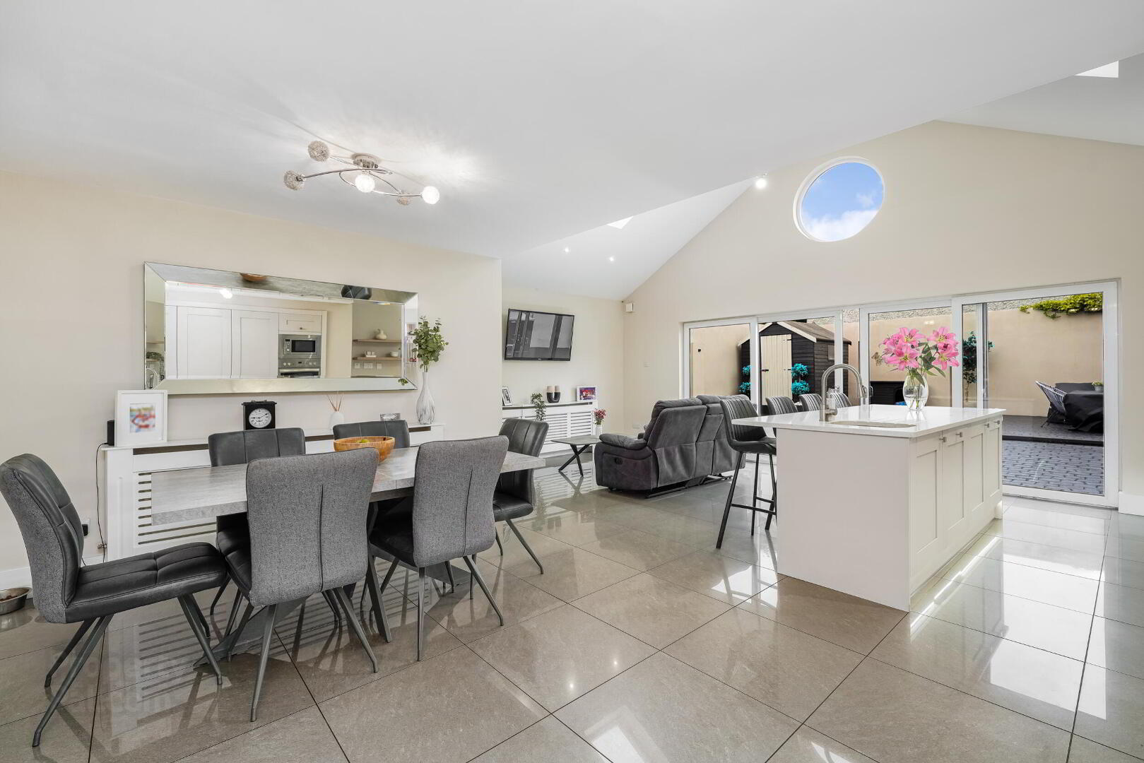 17 Lindisfarne Park 14 of 33