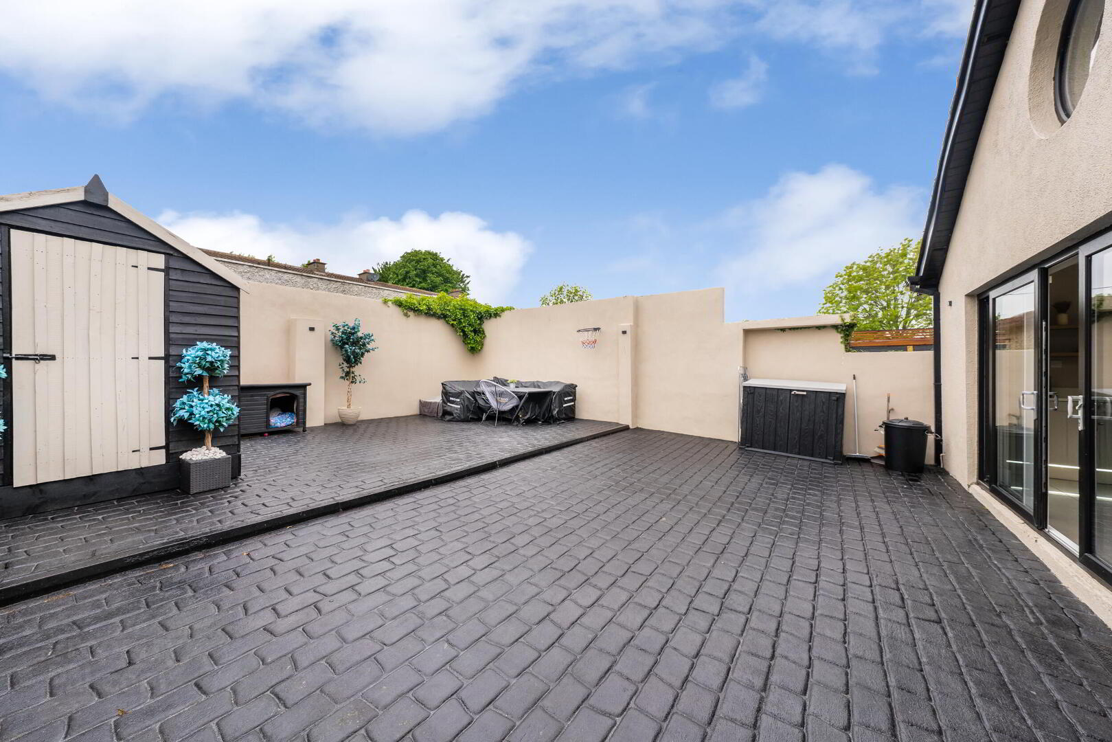 17 Lindisfarne Park 31 of 33
