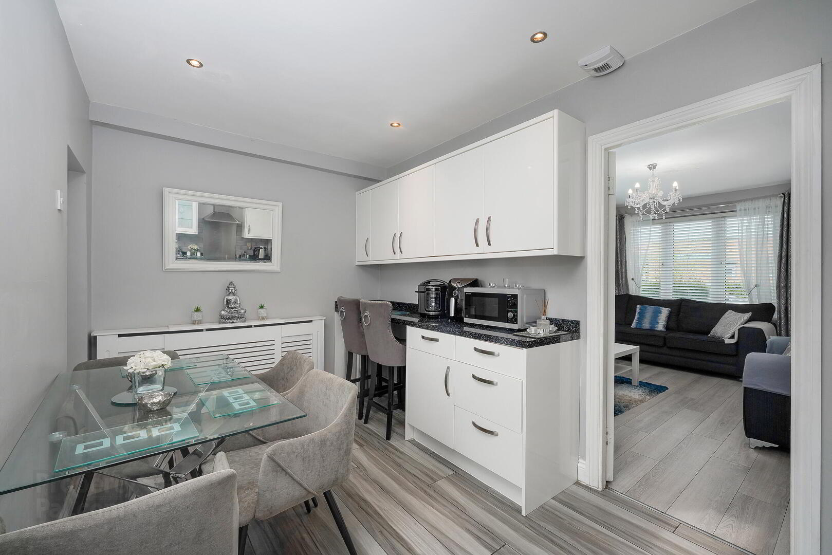 172 Le Fanu Road 6 of 24