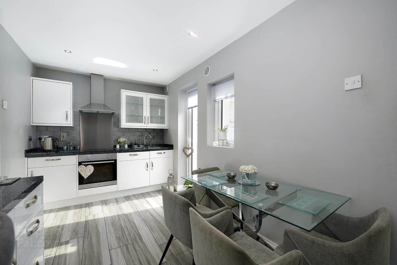 172 Le Fanu Road 9 of 24