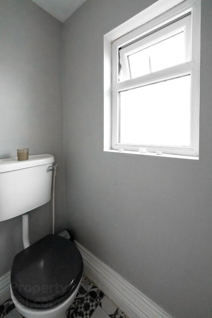 172 Le Fanu Road 11 of 24