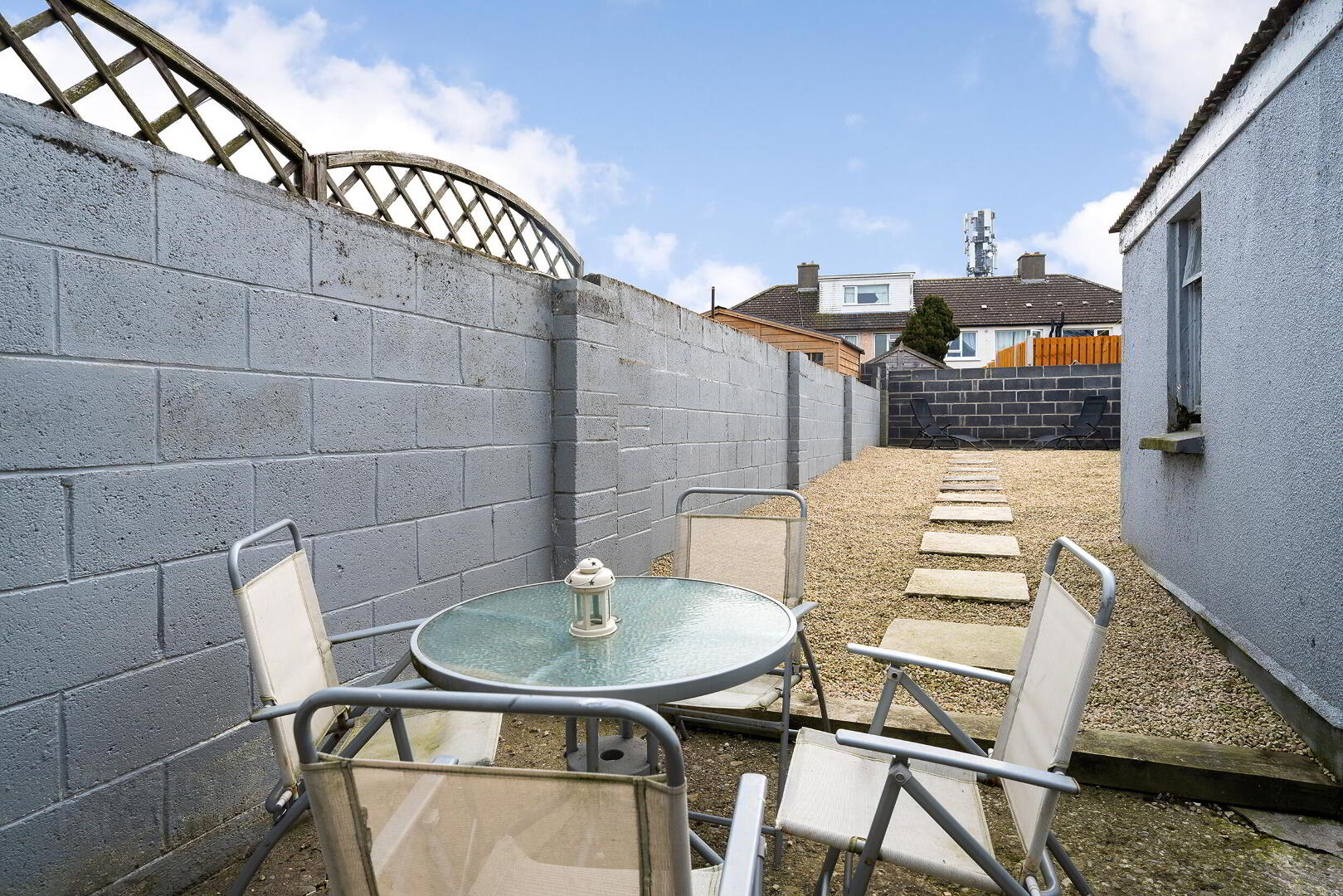 172 Le Fanu Road 20 of 24