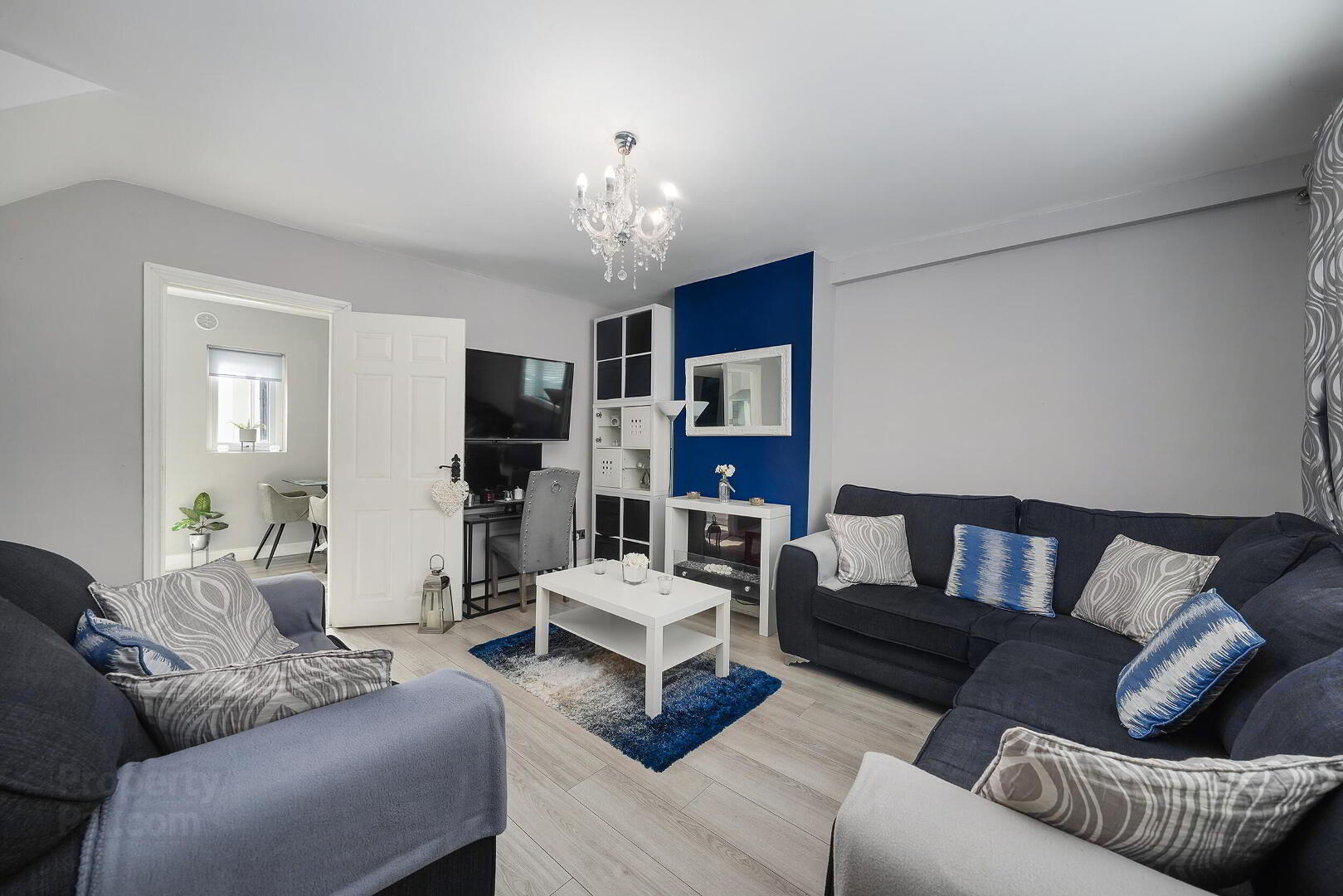 172 Le Fanu Road 3 of 24