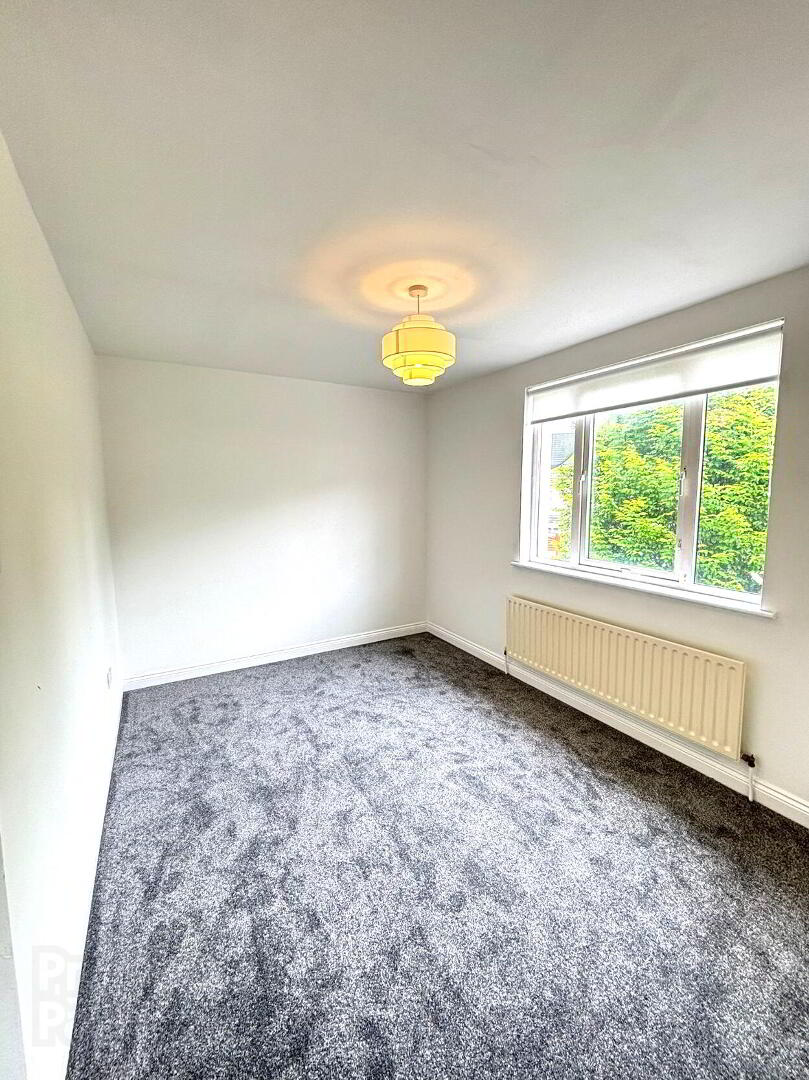 Delhurst Avenue 7 of 13
