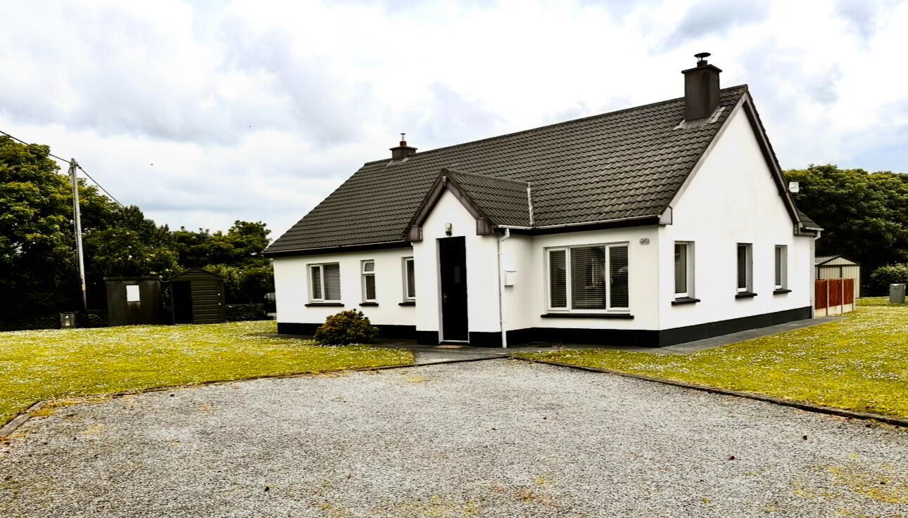 26 Wine Strand Cottages 1 of 20