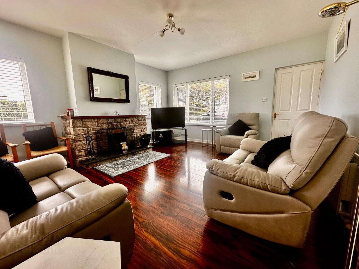 26 Wine Strand Cottages 4 of 20