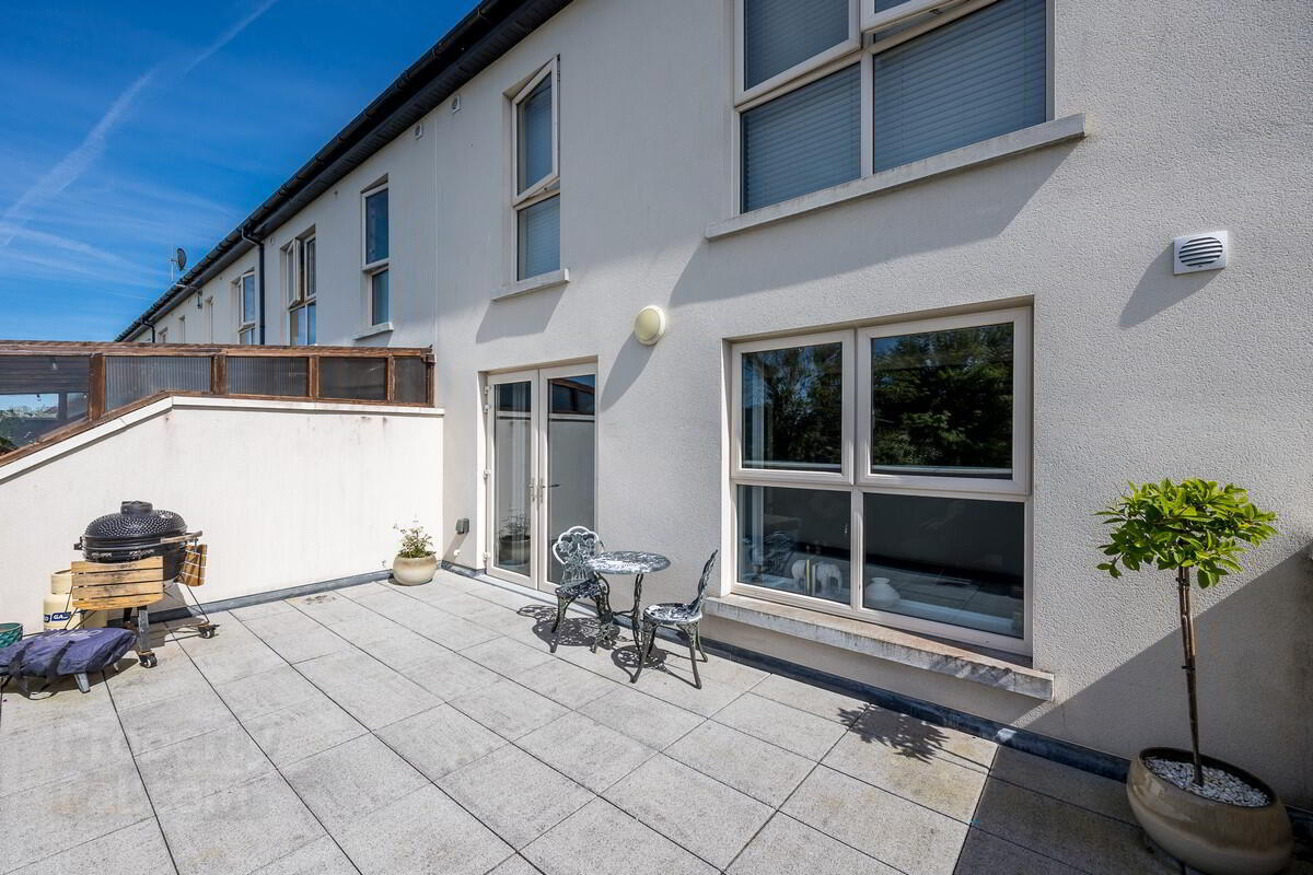 25 Churchfield Cres 11 of 20
