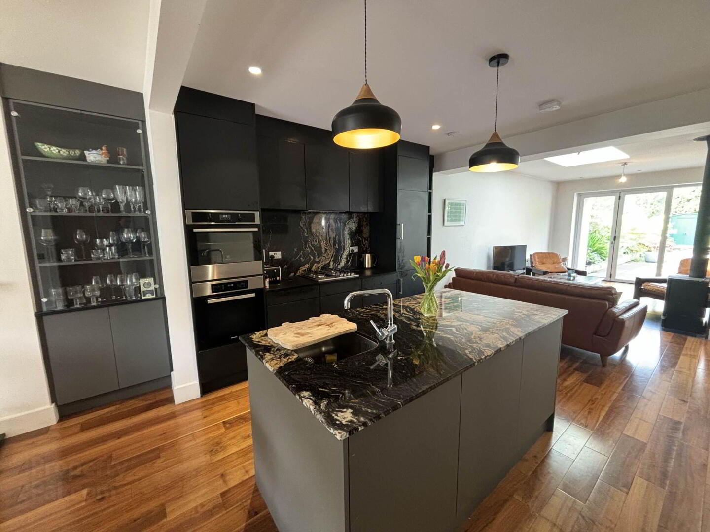 32 Lansdowne Park 7 of 25