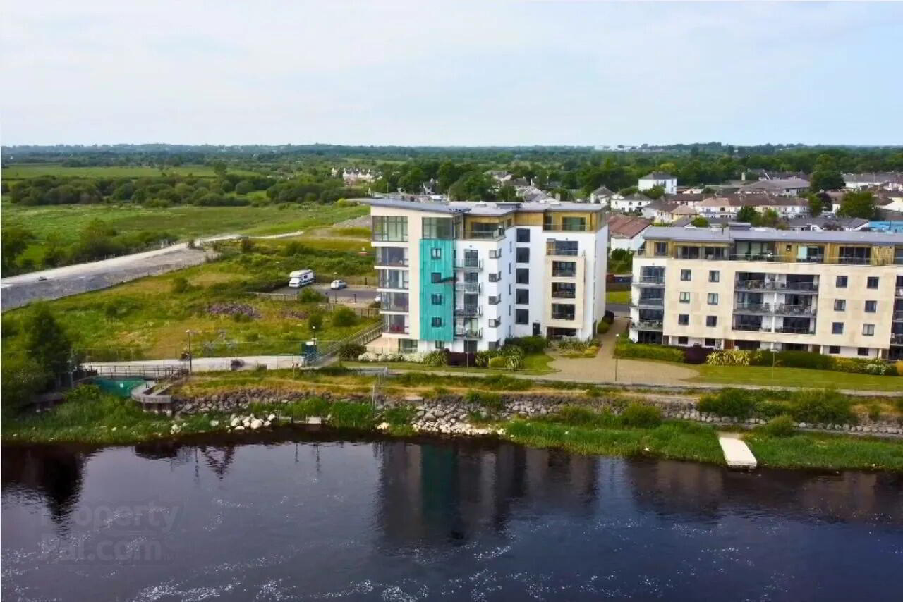 51 Bastion Quay 4 of 25