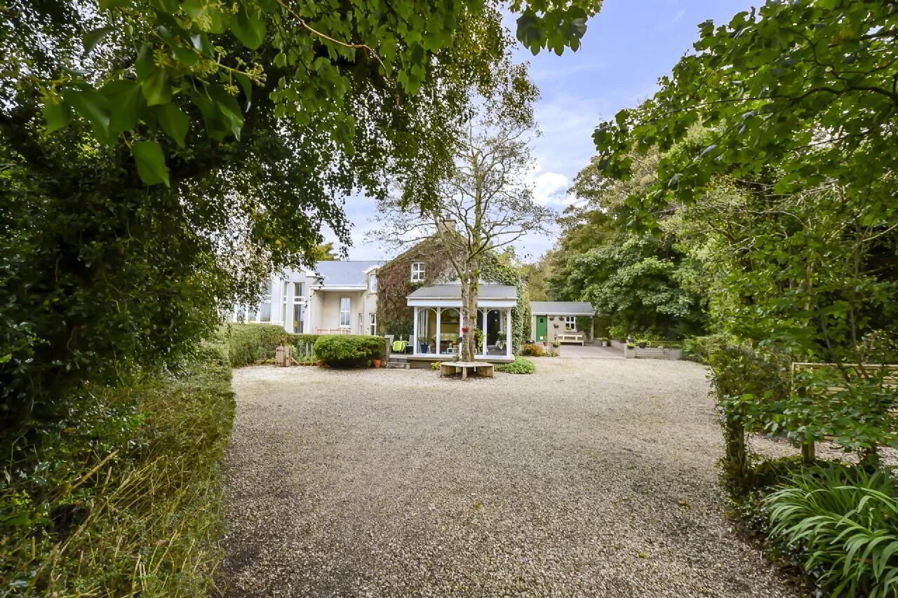 property description image