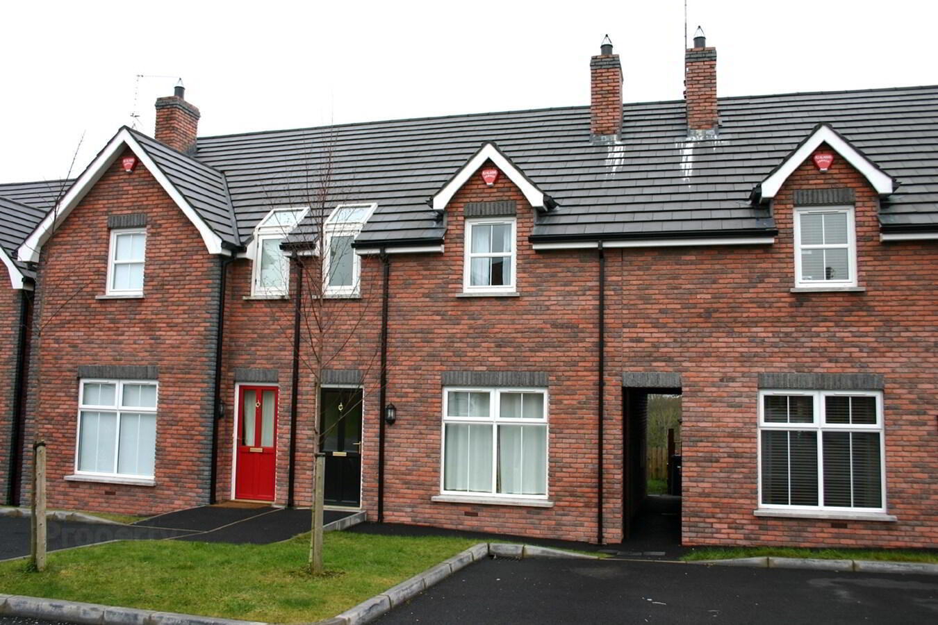 8 Dobbin Heights 1 of 7