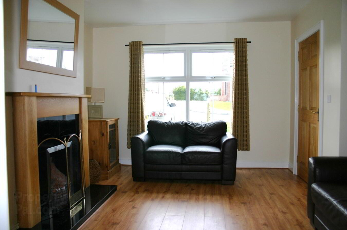 8 Dobbin Heights 5 of 7
