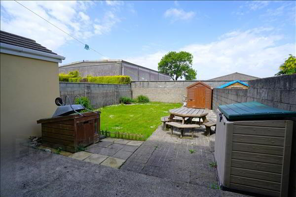 Avondale Drive 18 of 18
