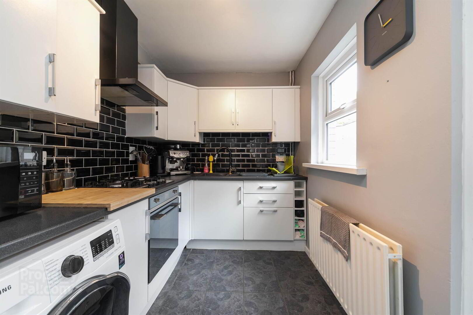 80 Nevis Avenue 12 of 25