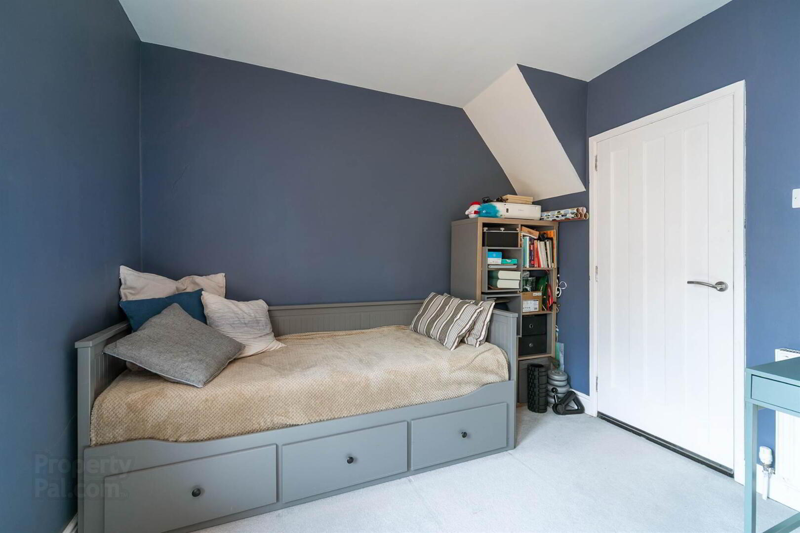80 Nevis Avenue 14 of 25