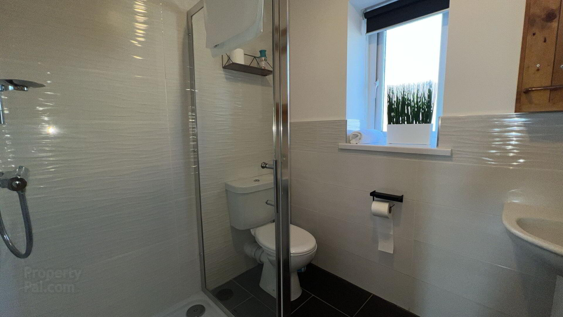 Unit 3, 40-42 Church Street 7 of 9