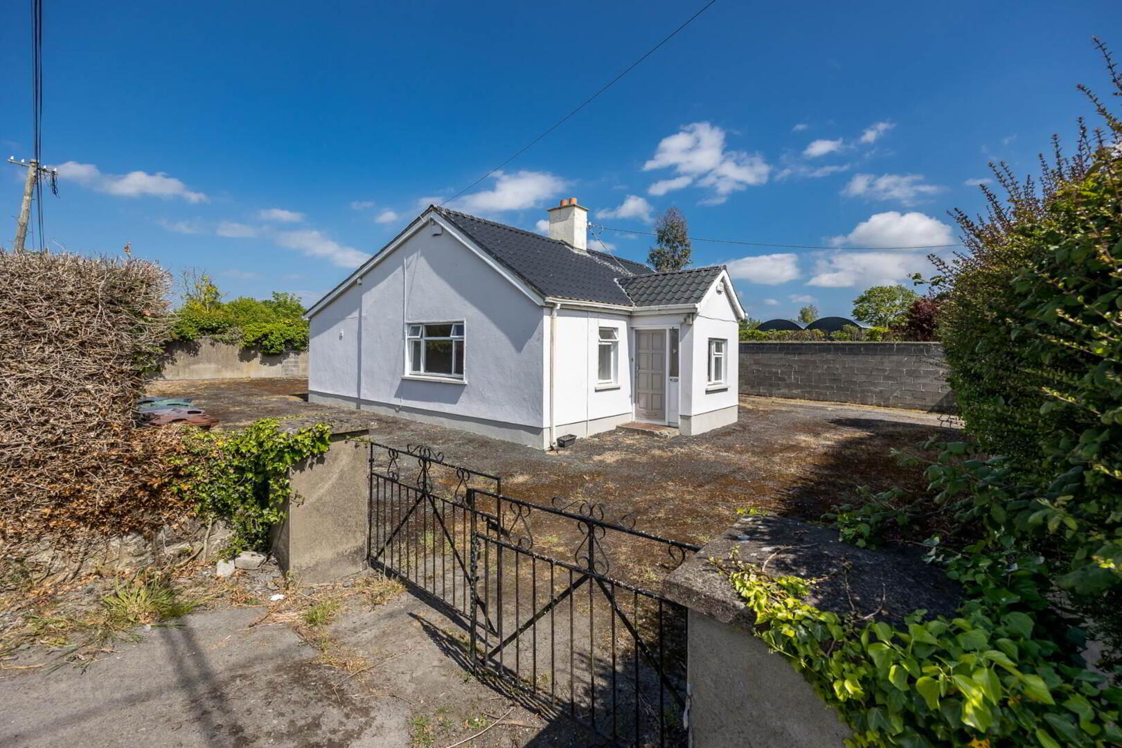 Rosewood Cottage 2 of 19