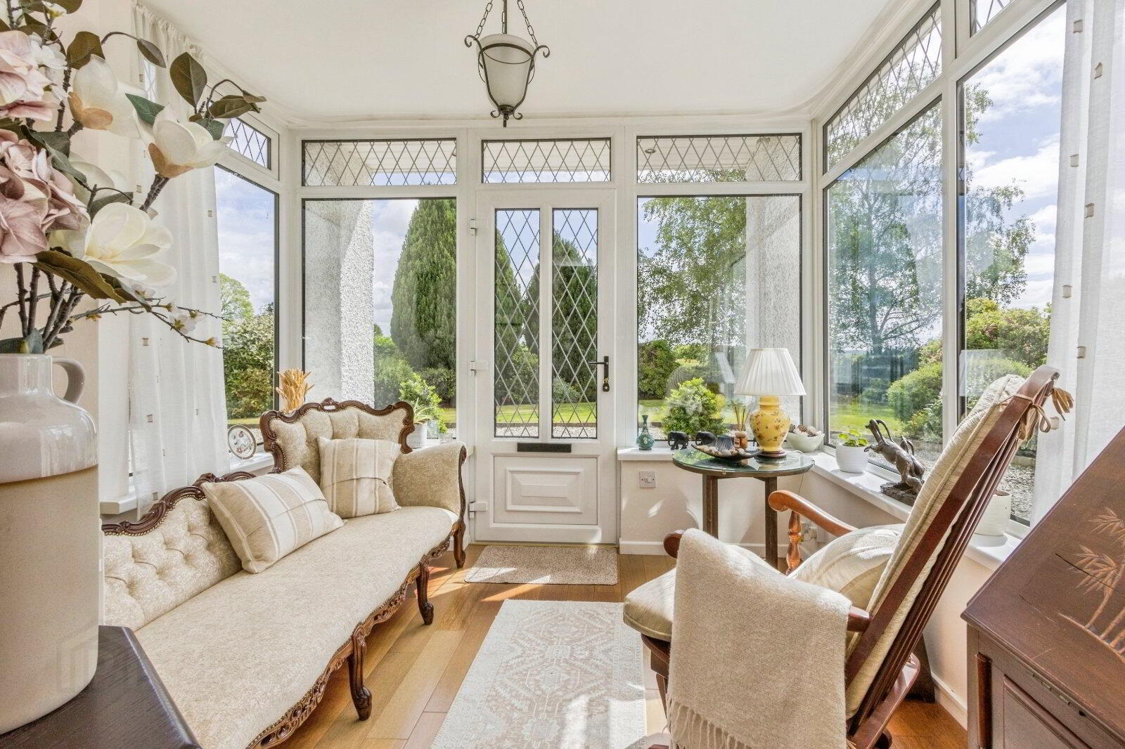 property description image
