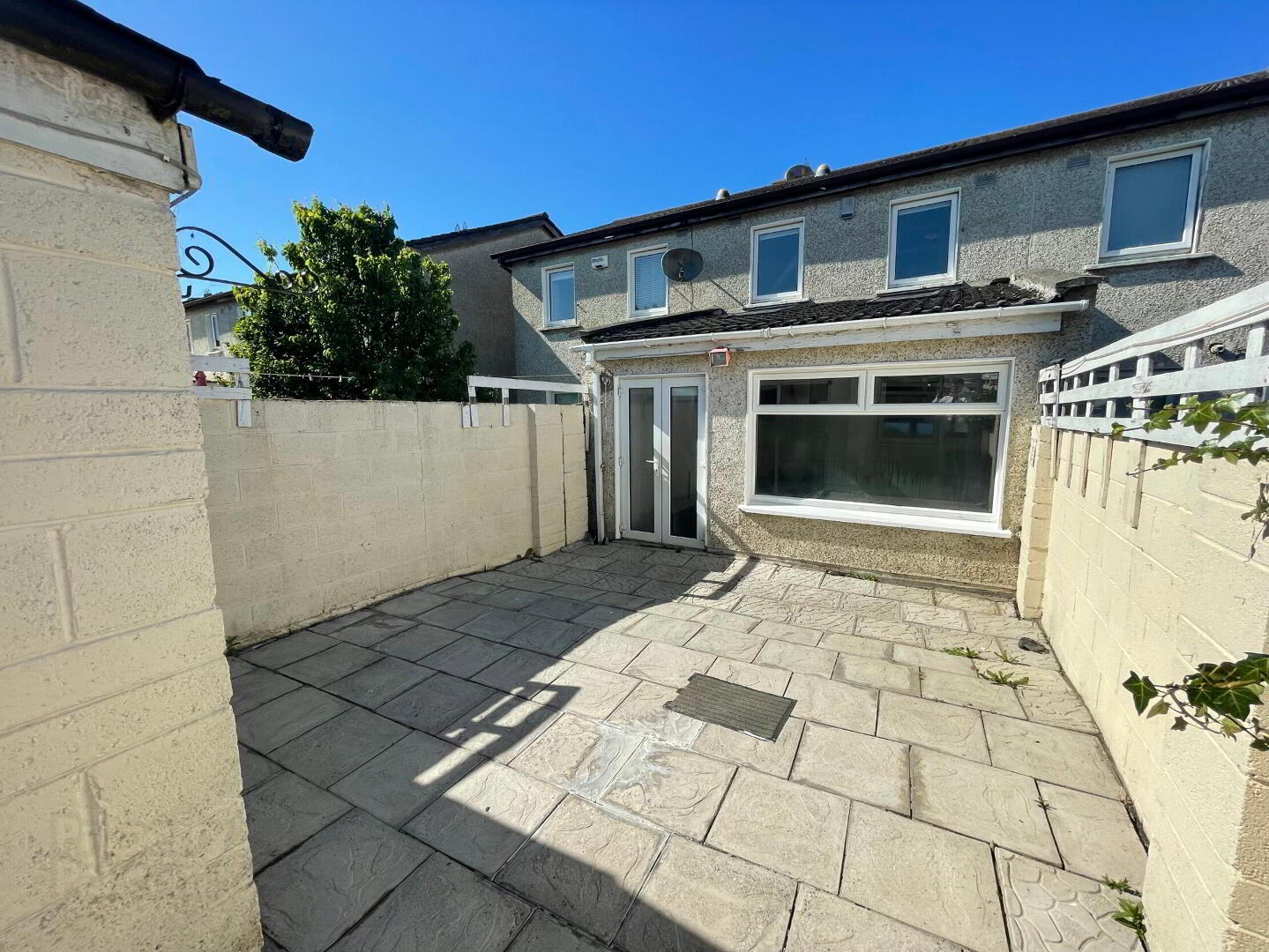 Millcourt Avenue 6 of 12