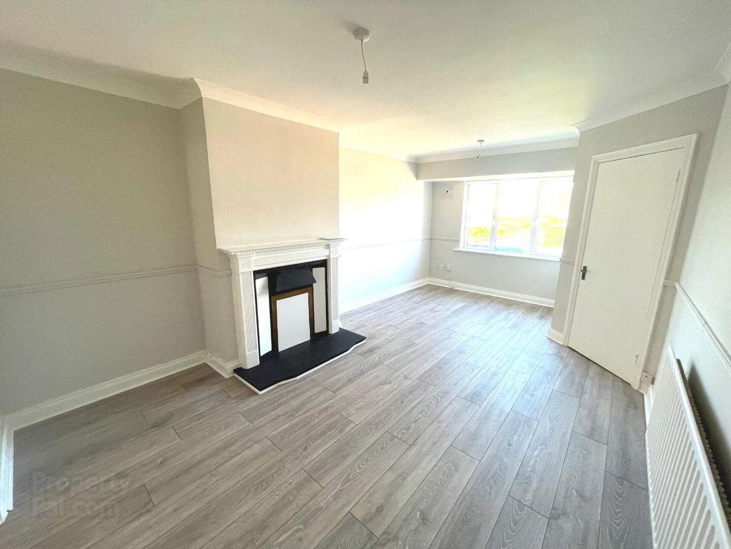 property description image