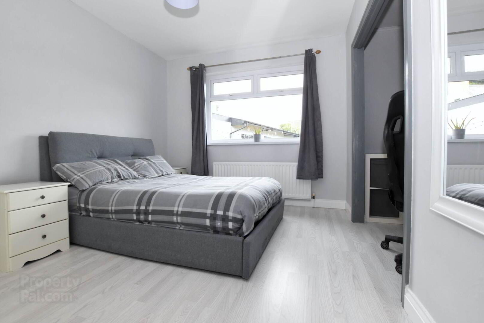 74a Springfield Road 25 of 39