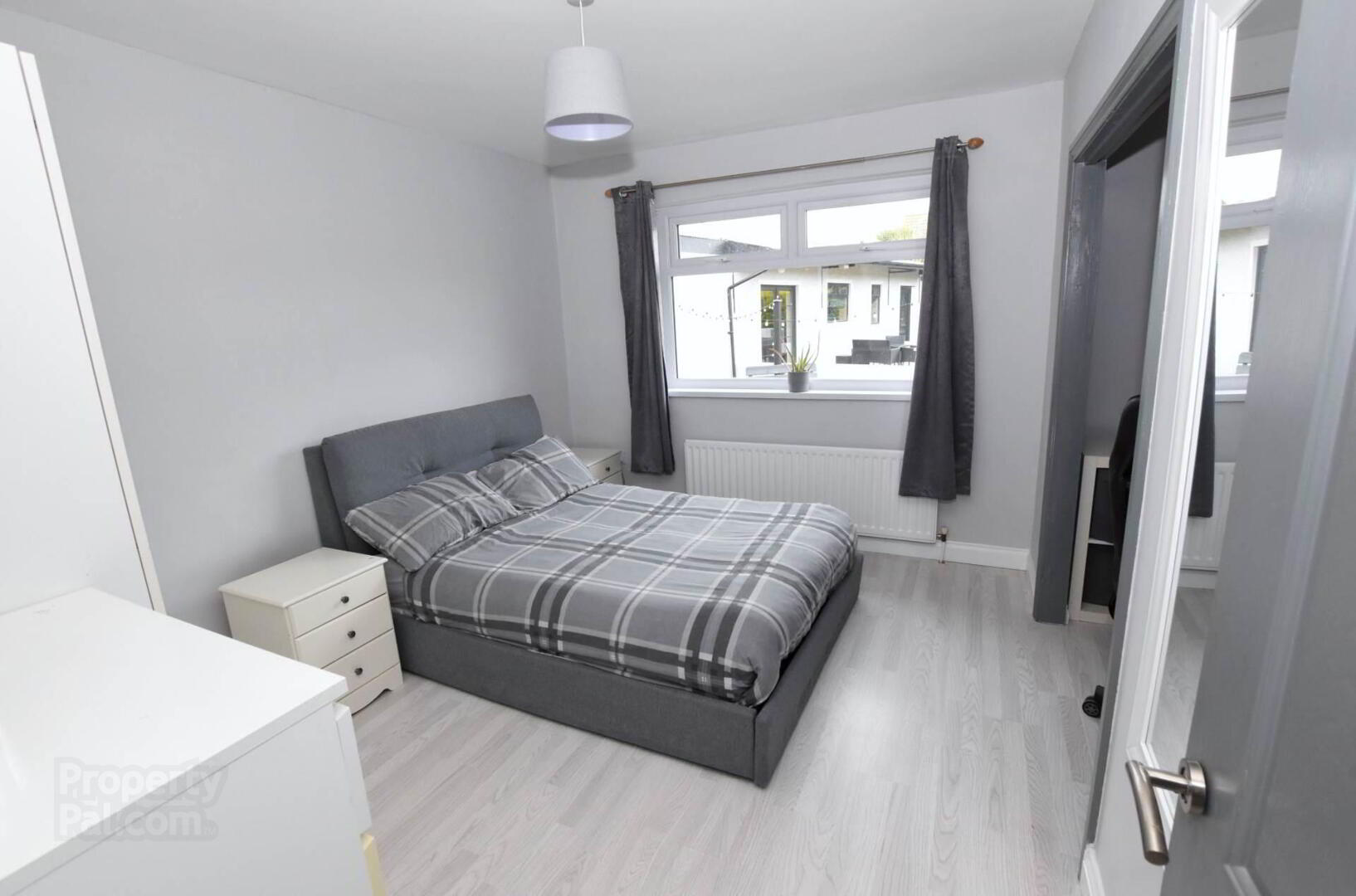74a Springfield Road 24 of 39