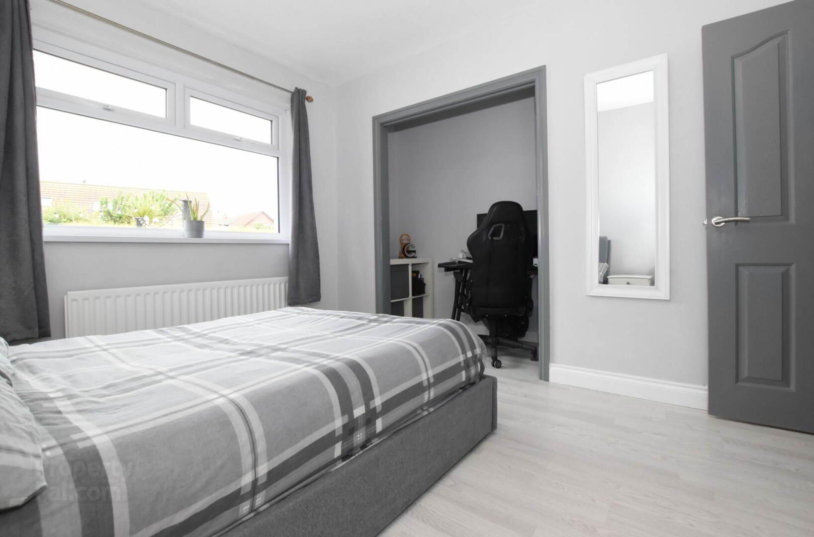 74a Springfield Road 26 of 39
