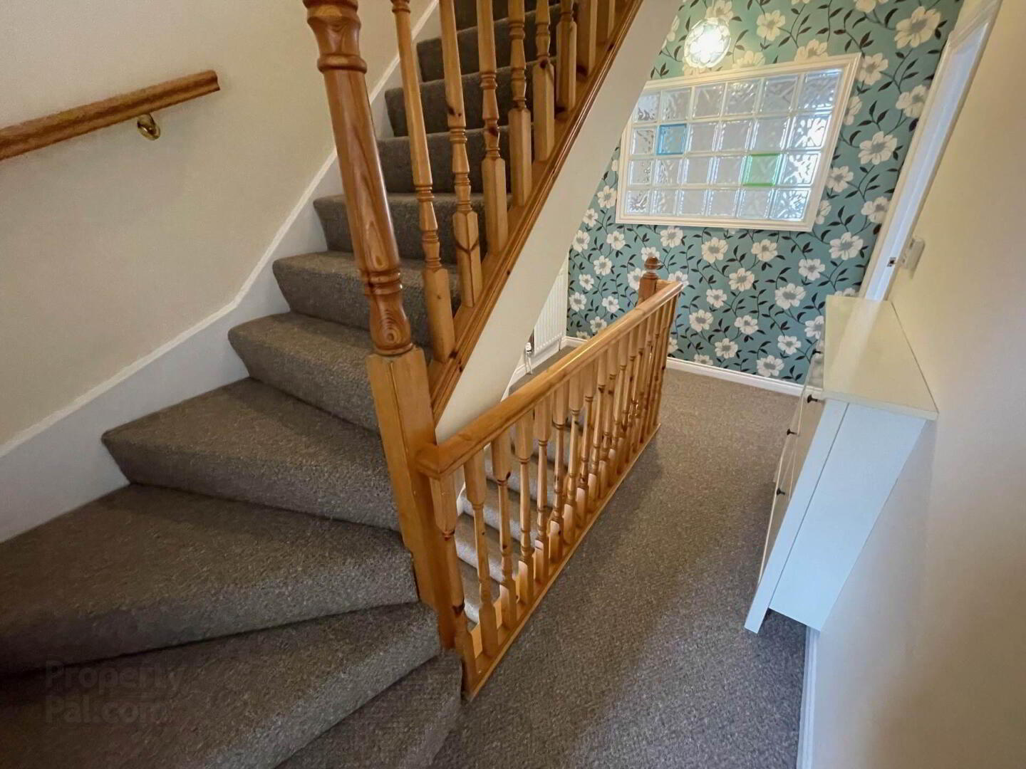 17 Kingscourt Close 5 of 10