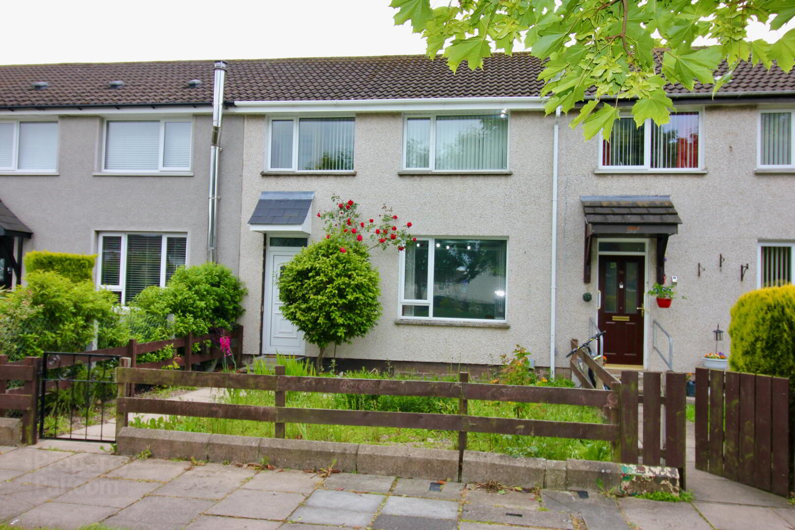 17 Derryclone Gardens 1 of 12