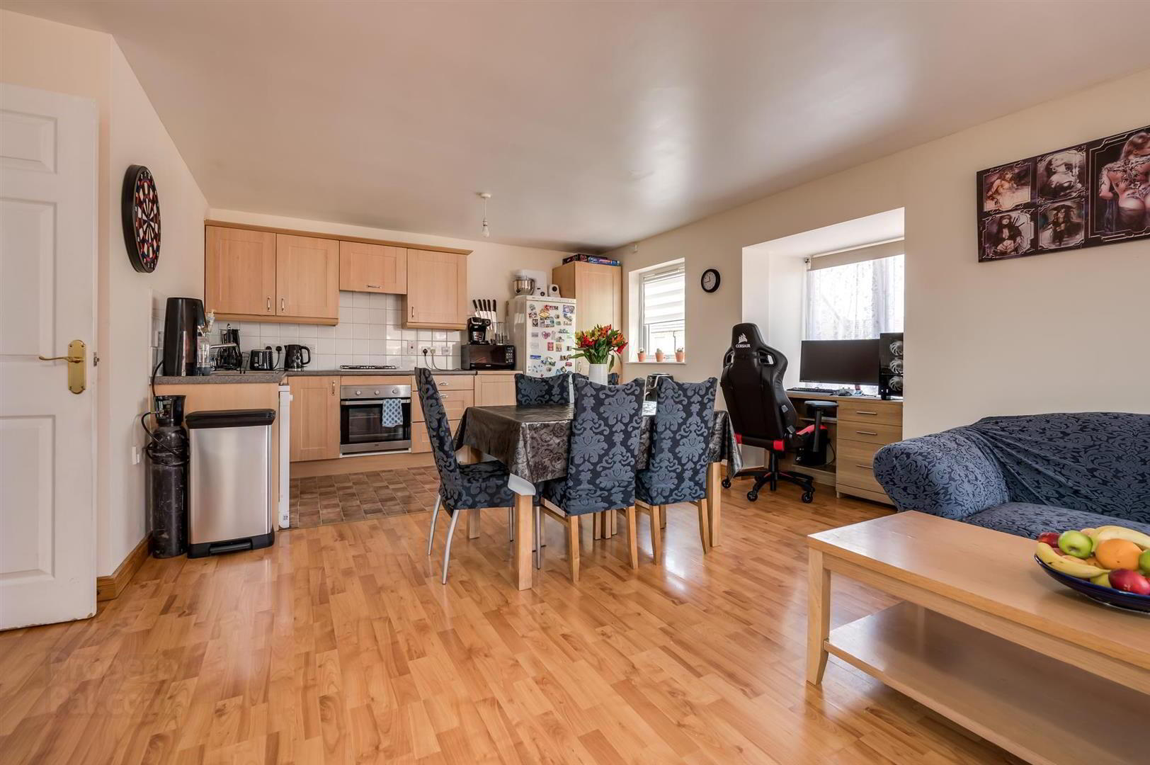 57 Willowfield Street 6 of 16
