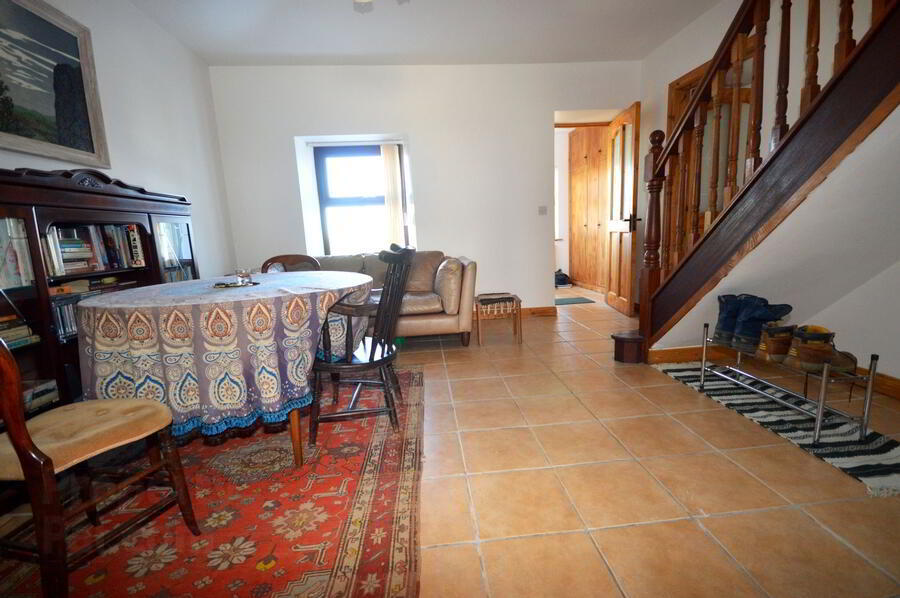 Dromore 8 of 25