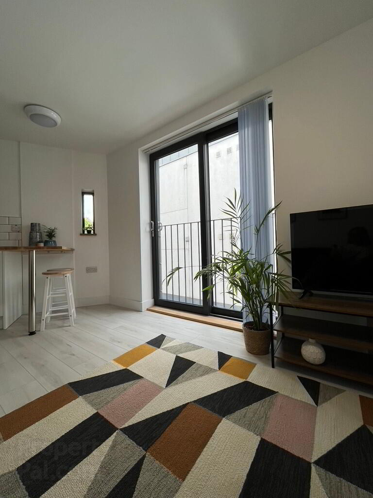 Unit B, 140 Lisburn Road 5 of 16