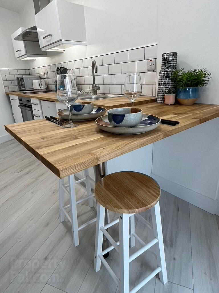 Unit B, 140 Lisburn Road 6 of 16