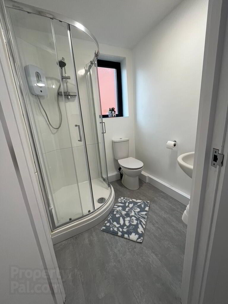 Unit B, 140 Lisburn Road 15 of 16