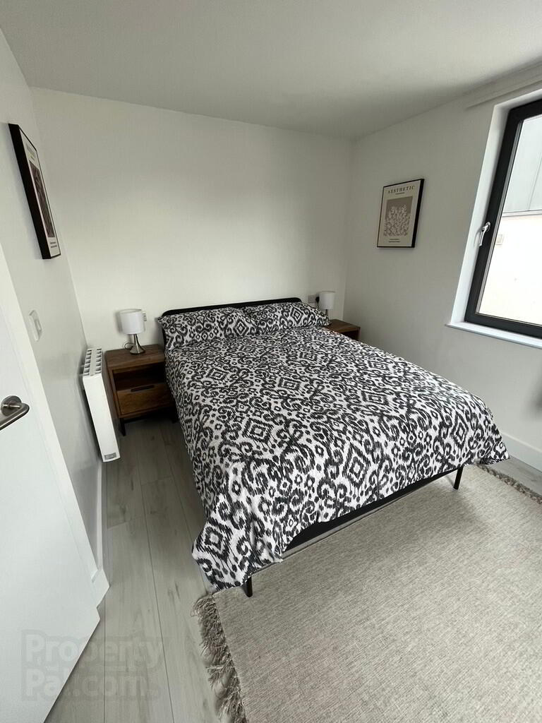 Unit C, 140 LISBURN ROAD 10 of 16