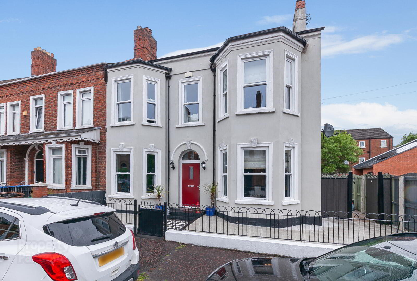 2 Chichester Avenue 1 of 45