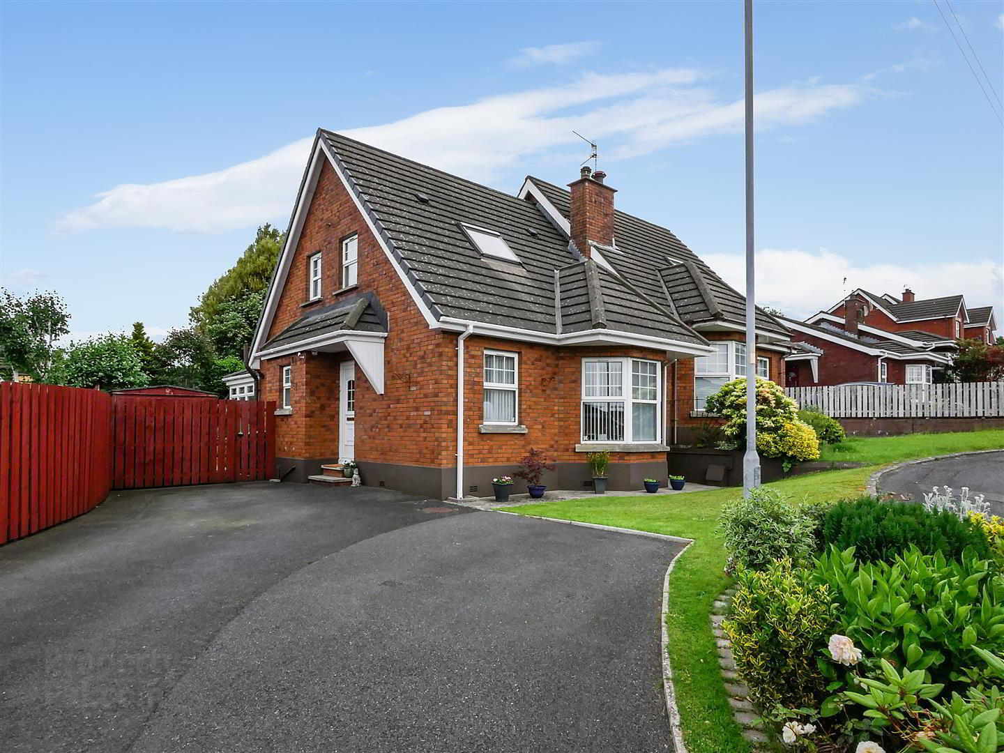 95 Ballylenaghan Heights 1 of 37