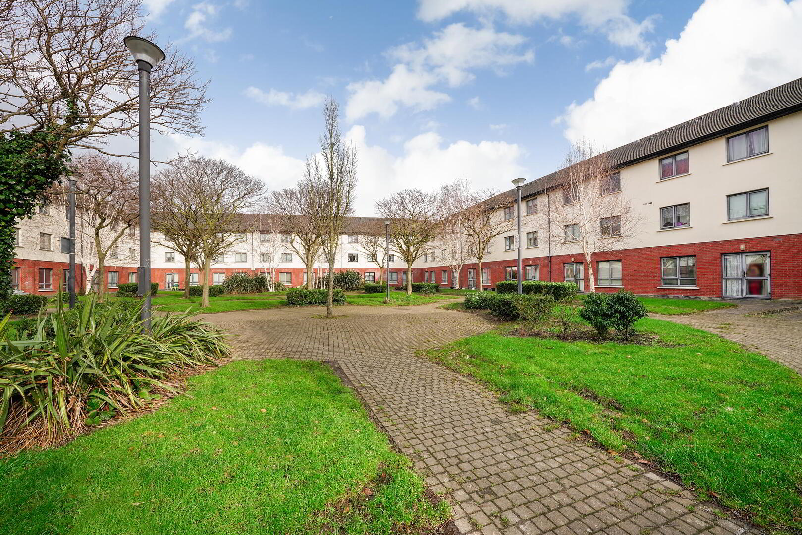 12 Rosse Court Hall 26 of 28